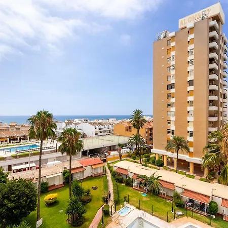 Apartment Aloha Carihuela